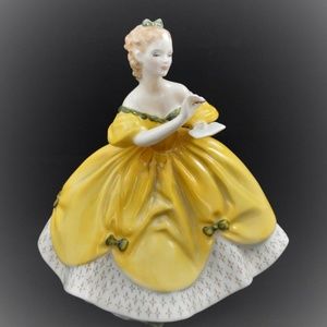 Royal Doulton The Last Waltz 2315 Full Size Mint